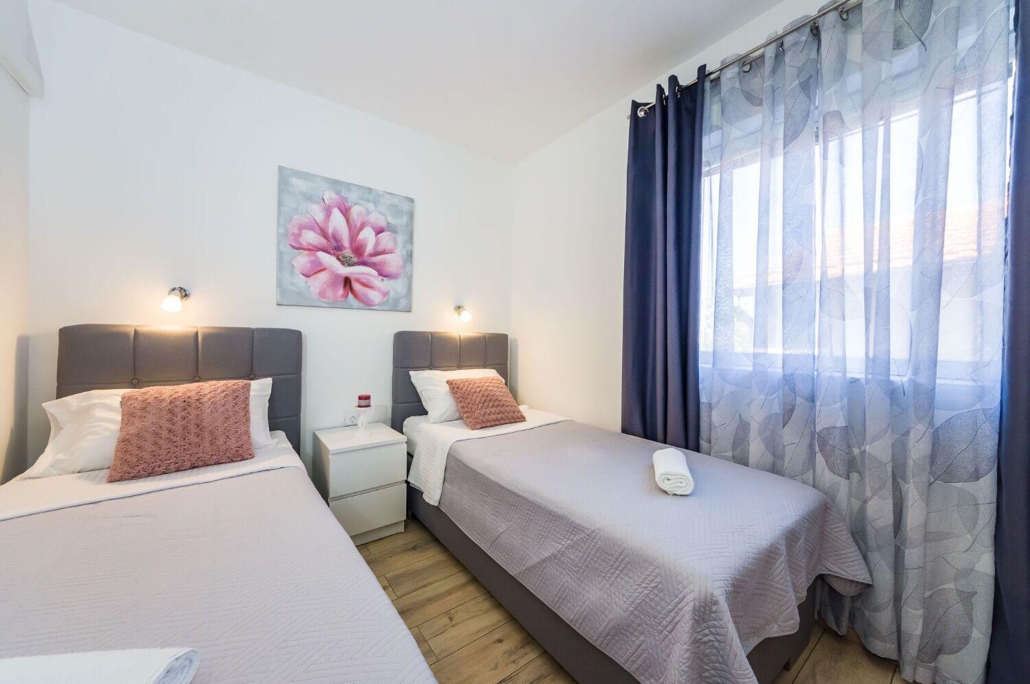 Apartments Dreamy - Free Parking Нін Екстер'єр фото
